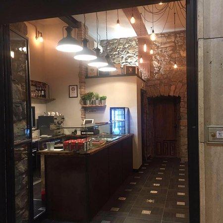 La Taverna-Pizza Al Taglio & More